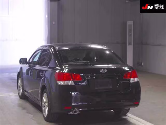 SUBARU LEGACY B4