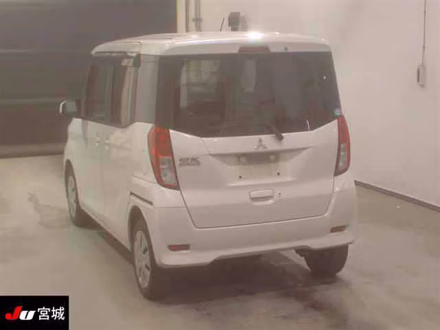 MITSUBISHI EK SPACE