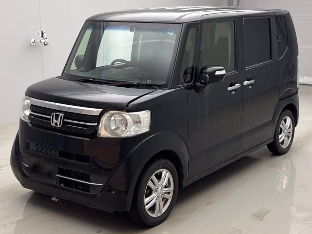 HONDA N-BOX