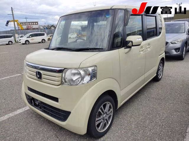HONDA N-BOX