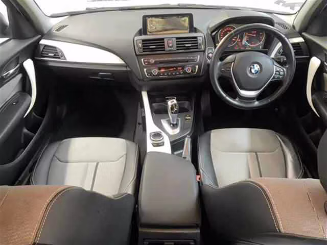 BMW 1-SERIES