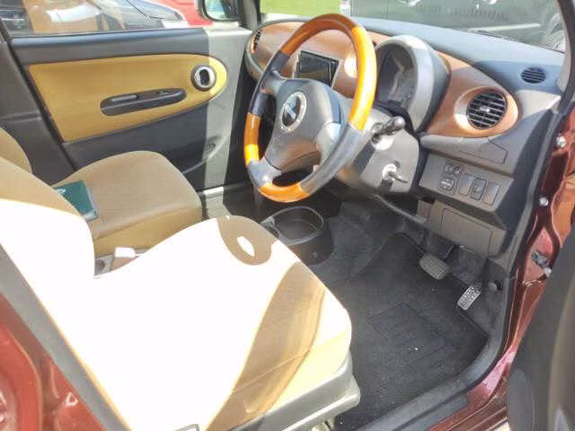 DAIHATSU MIRA GINO