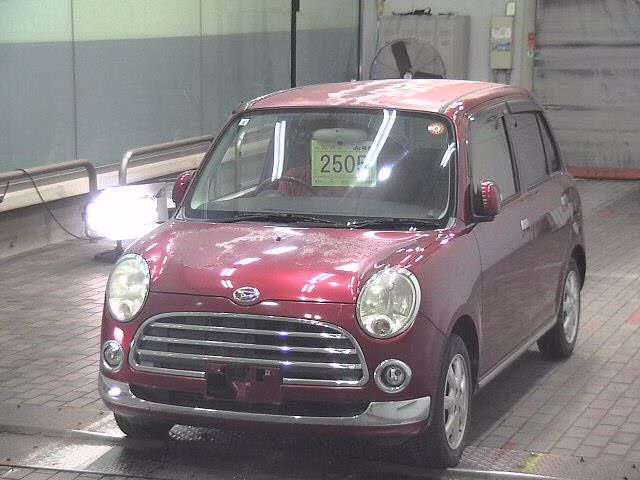 DAIHATSU MIRA GINO