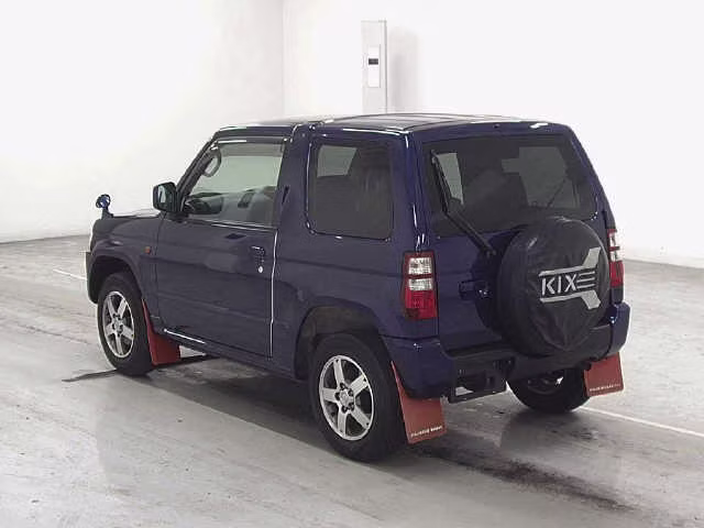 NISSAN KIX