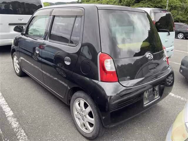 DAIHATSU ESSE