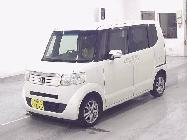 HONDA N-BOX