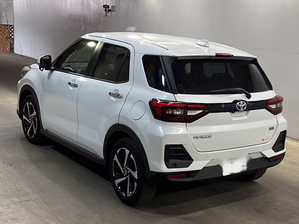 TOYOTA RAIZE