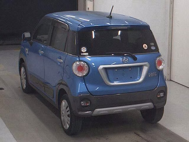 DAIHATSU CAST