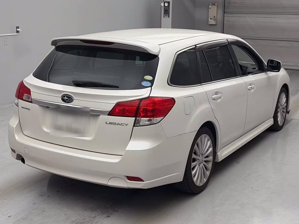 SUBARU LEGACY