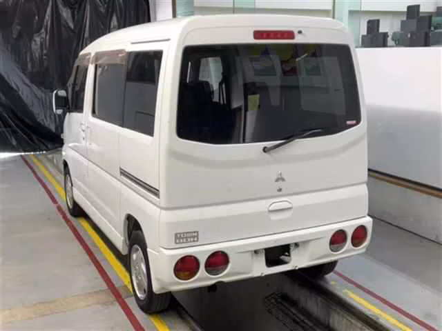MITSUBISHI TOWN BOX