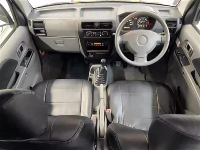 MITSUBISHI TOWN BOX