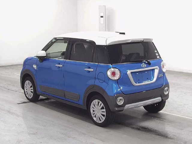 DAIHATSU CAST