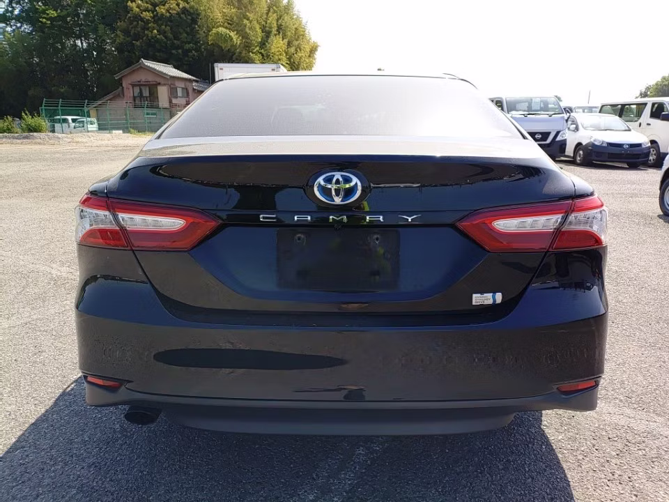 TOYOTA CAMRY