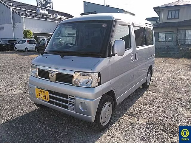 NISSAN CLIPPER