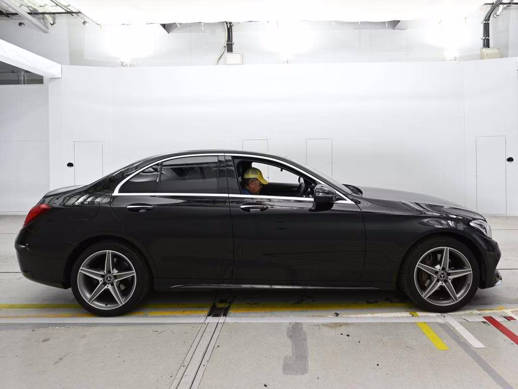 MERCEDES-BENZ C-CLASS