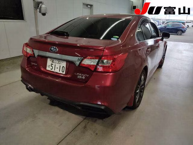 SUBARU LEGACY B4