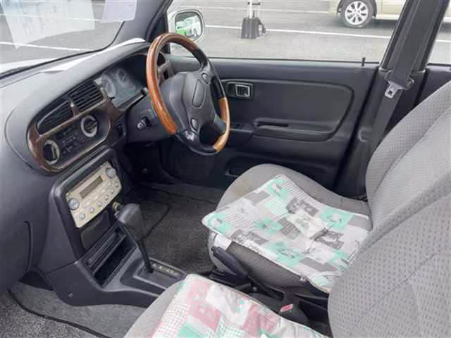 DAIHATSU MIRA GINO