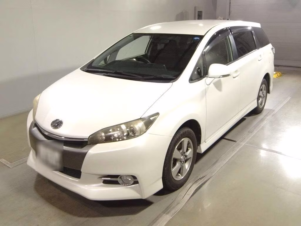TOYOTA WISH