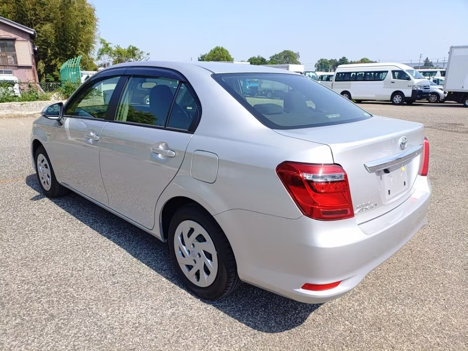 TOYOTA COROLLA AXIO
