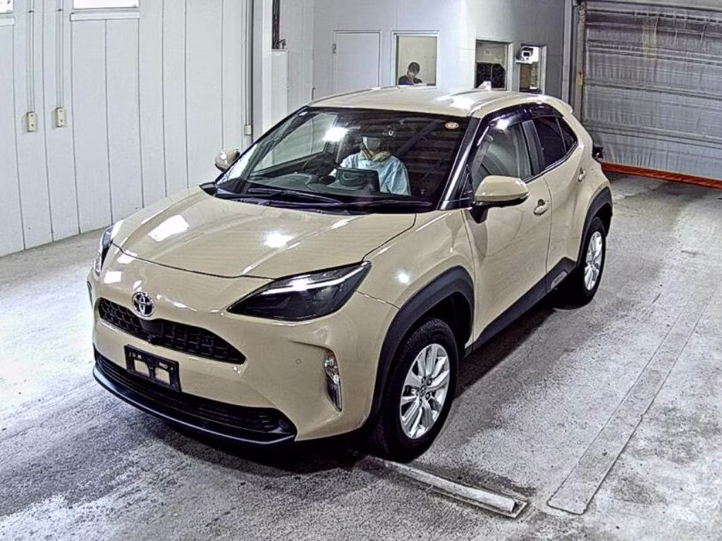 TOYOTA YARIS CROSS