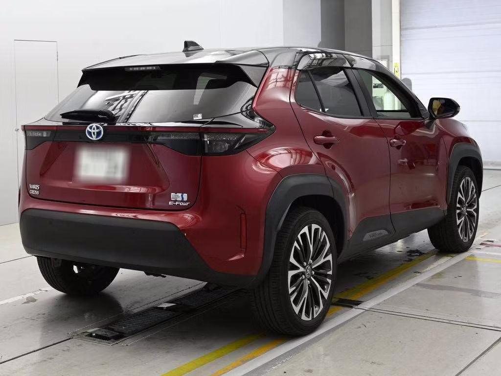 TOYOTA YARIS CROSS