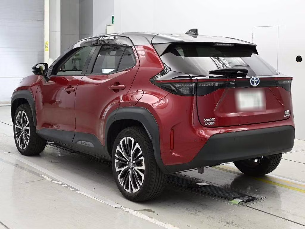 TOYOTA YARIS CROSS