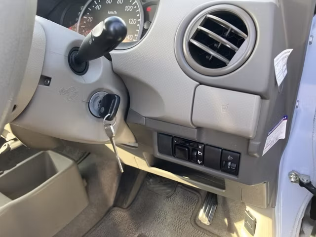 NISSAN PINO