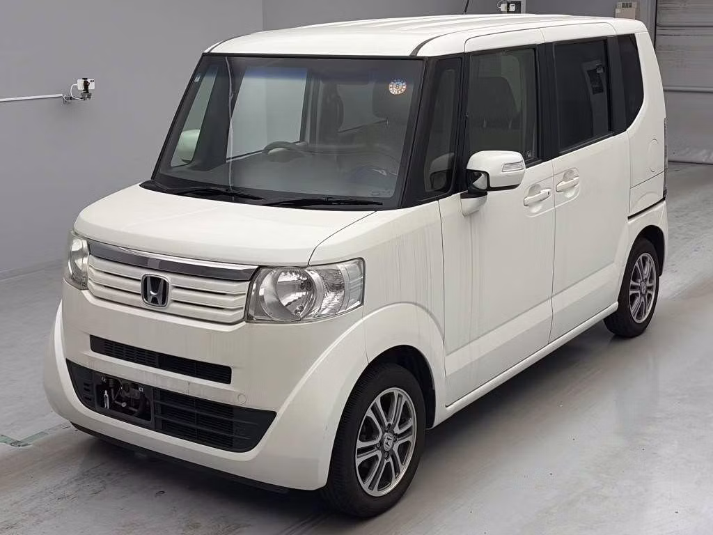 HONDA N-BOX
