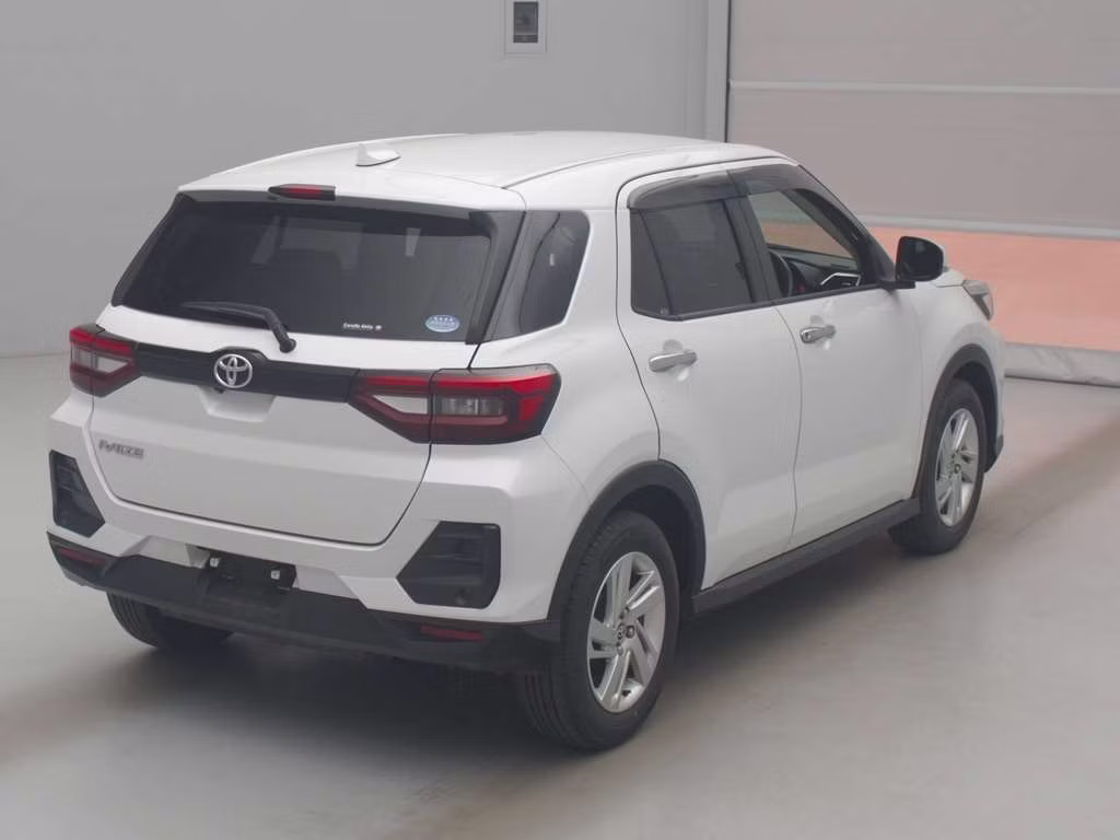TOYOTA RAIZE