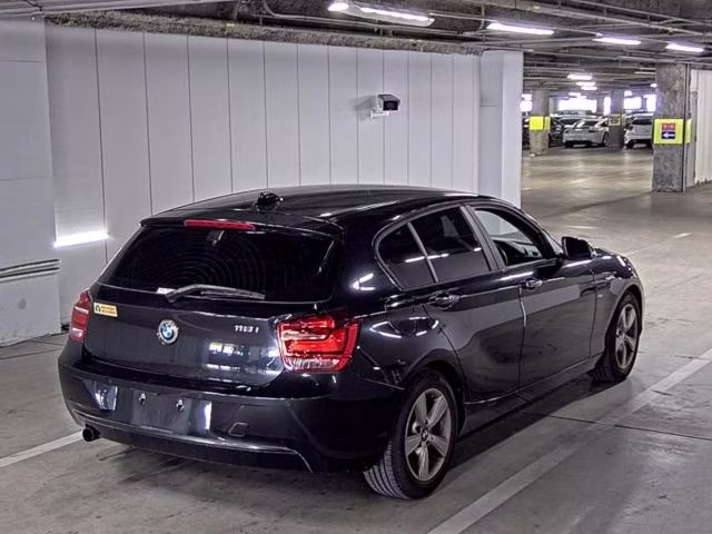 BMW 1-SERIES