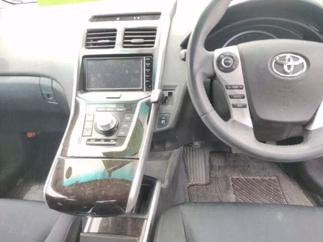 TOYOTA SAI