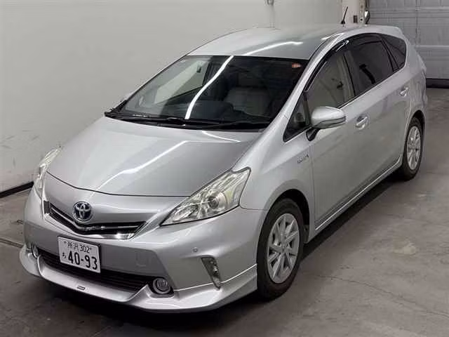 TOYOTA PRIUS ALPHA