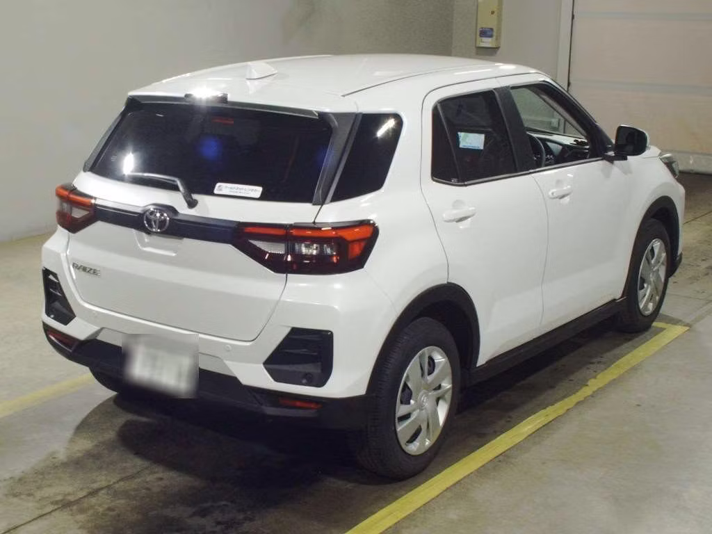 TOYOTA RAIZE