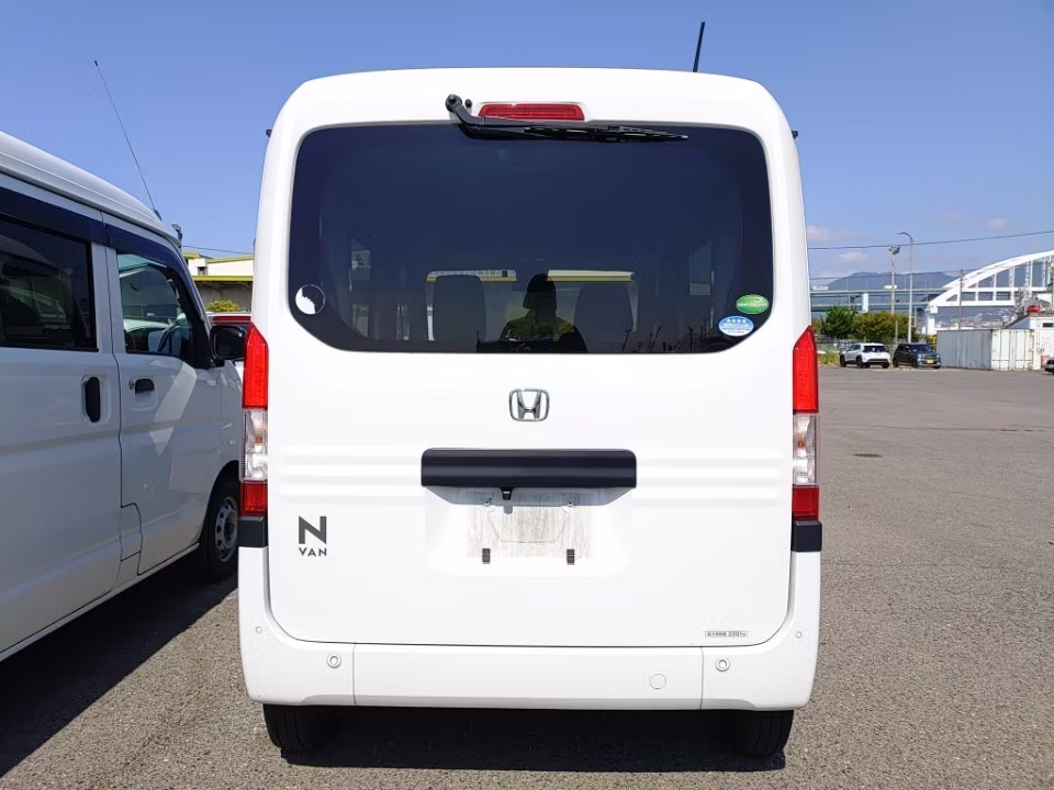 HONDA N-VAN