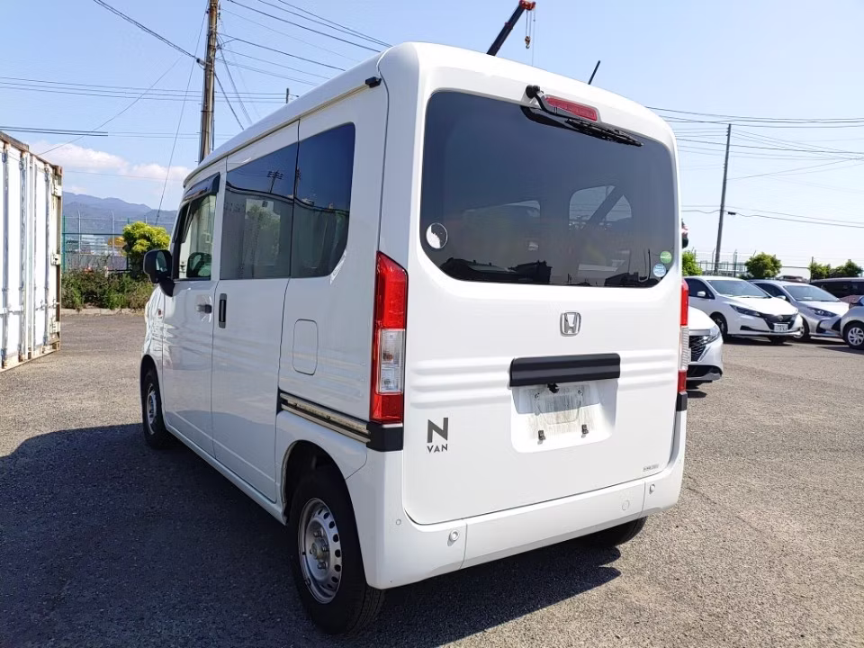 HONDA N-VAN