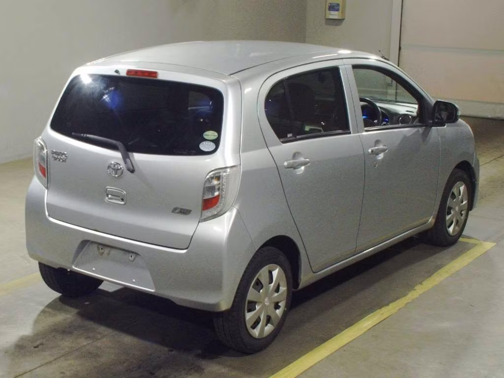 TOYOTA PIXIS EPOCH