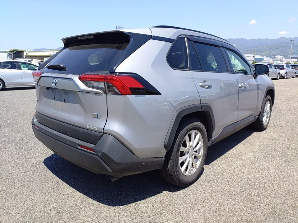 TOYOTA RAV4