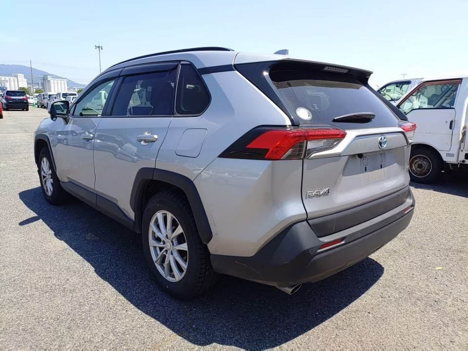 TOYOTA RAV4