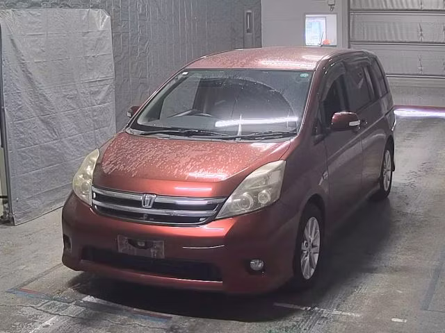 TOYOTA ISIS