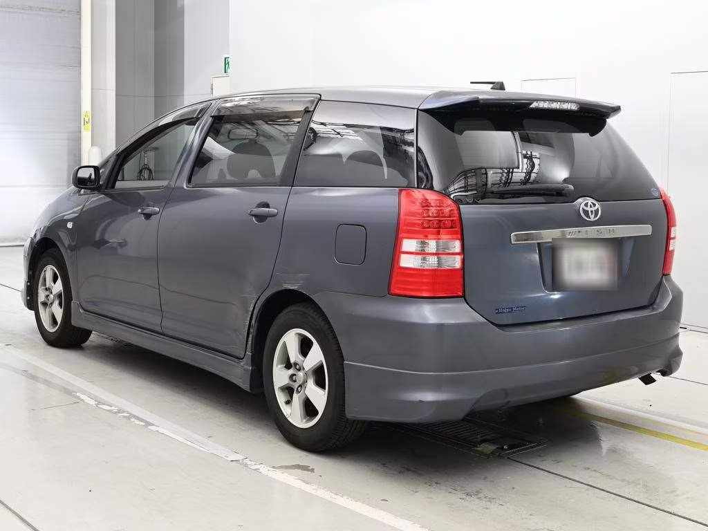 TOYOTA WISH