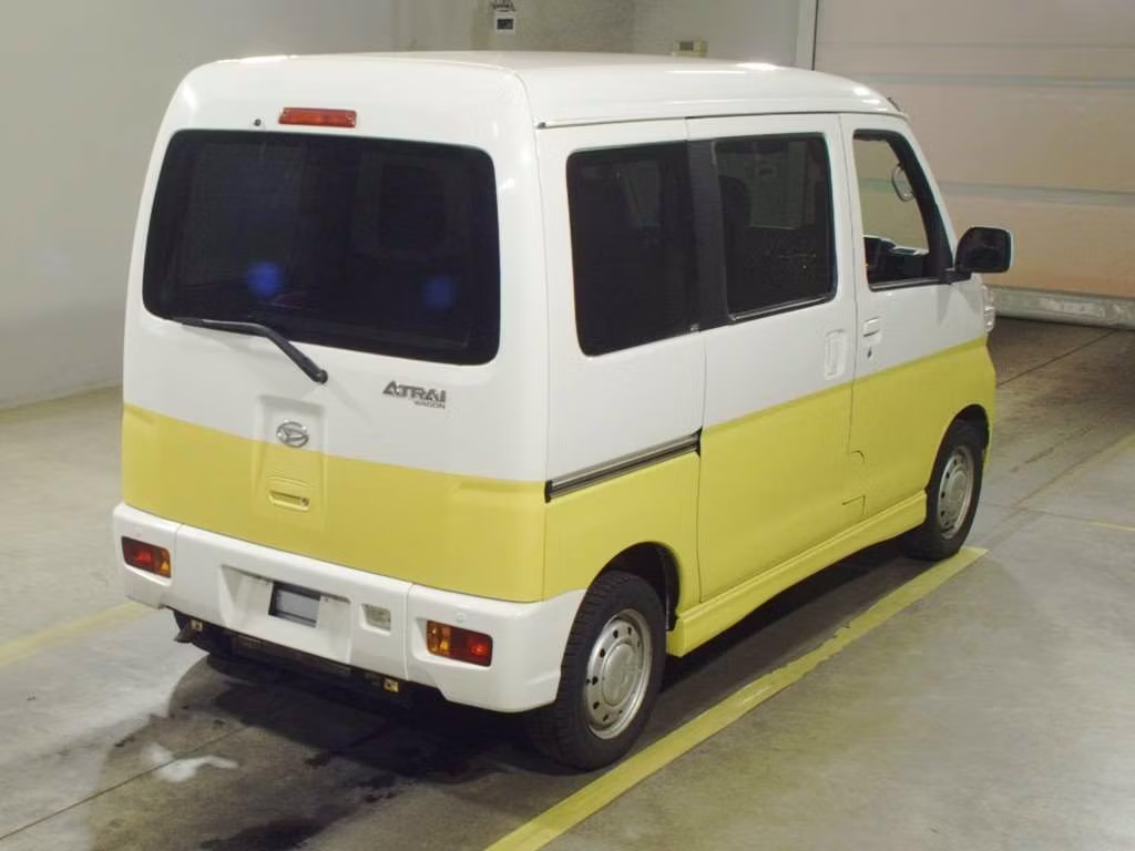DAIHATSU ATRAI