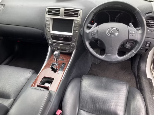 LEXUS IS250