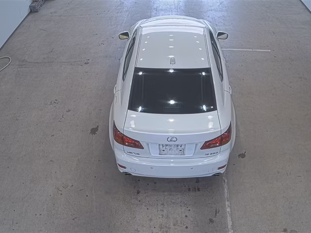 LEXUS IS250