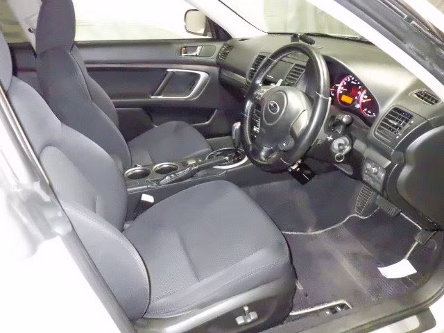 SUBARU LEGACY B4