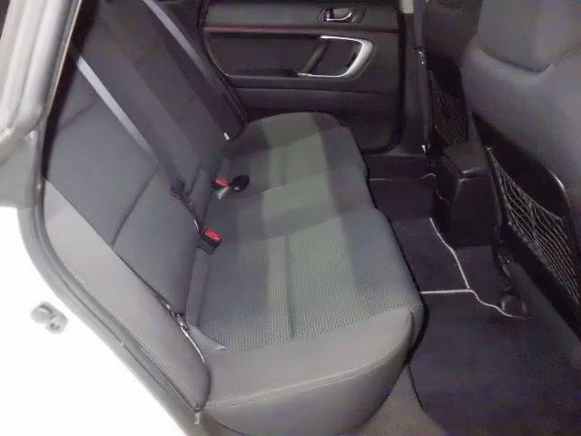 SUBARU LEGACY B4