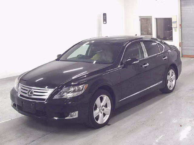 LEXUS LS600H