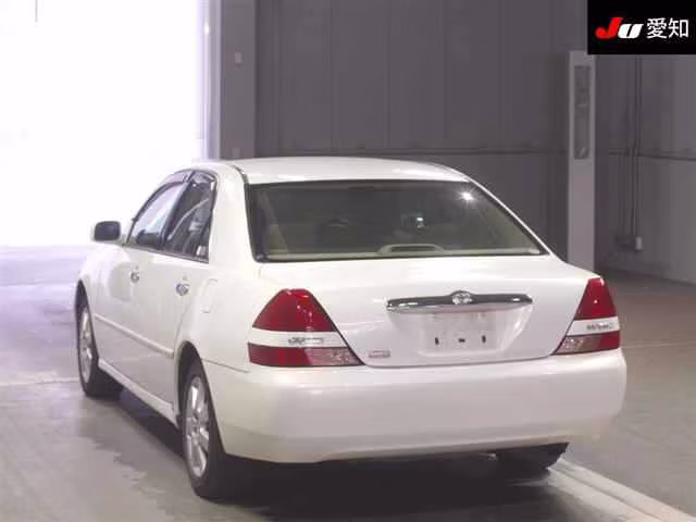 TOYOTA MARK II
