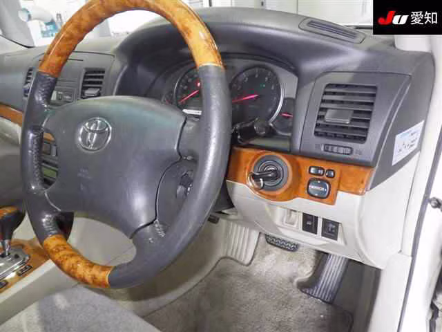 TOYOTA MARK II