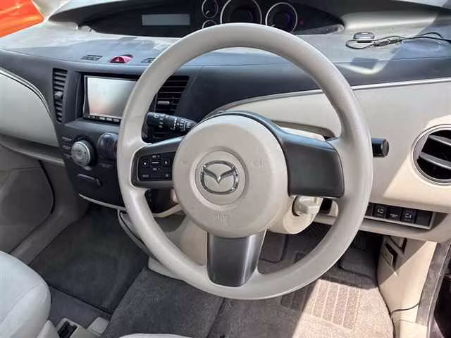 MAZDA BIANTE
