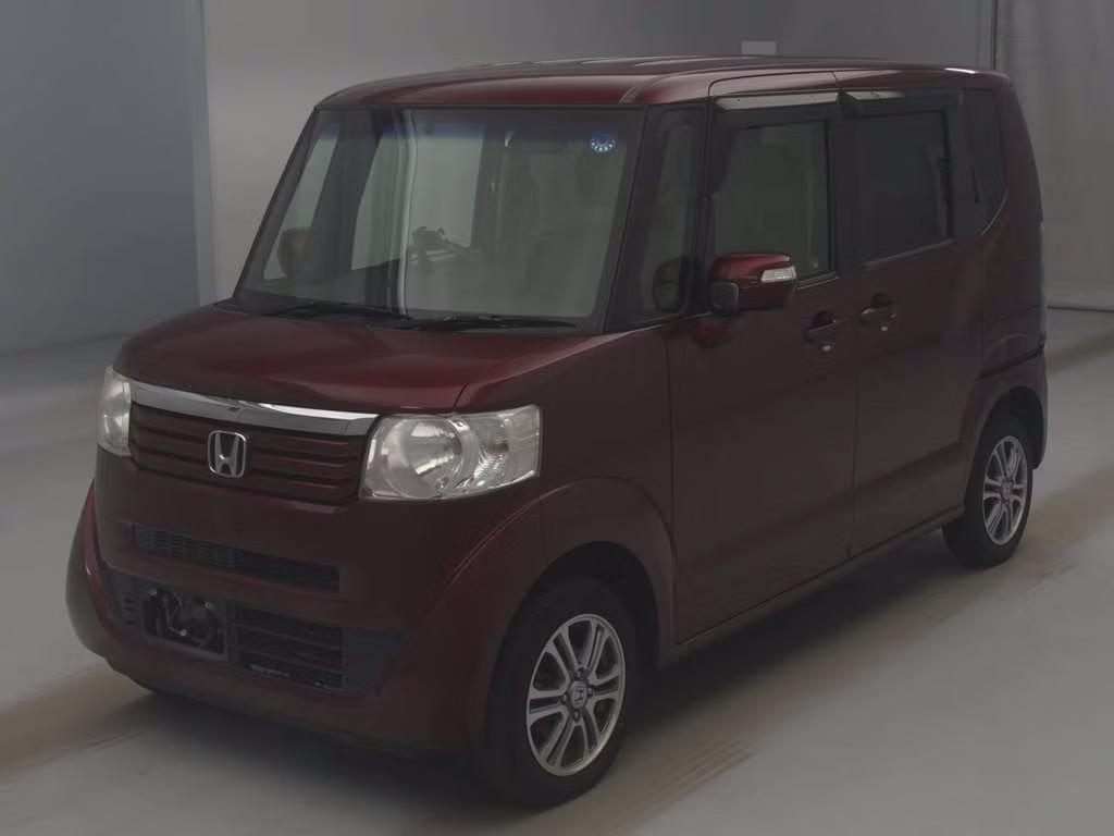 HONDA N-BOX